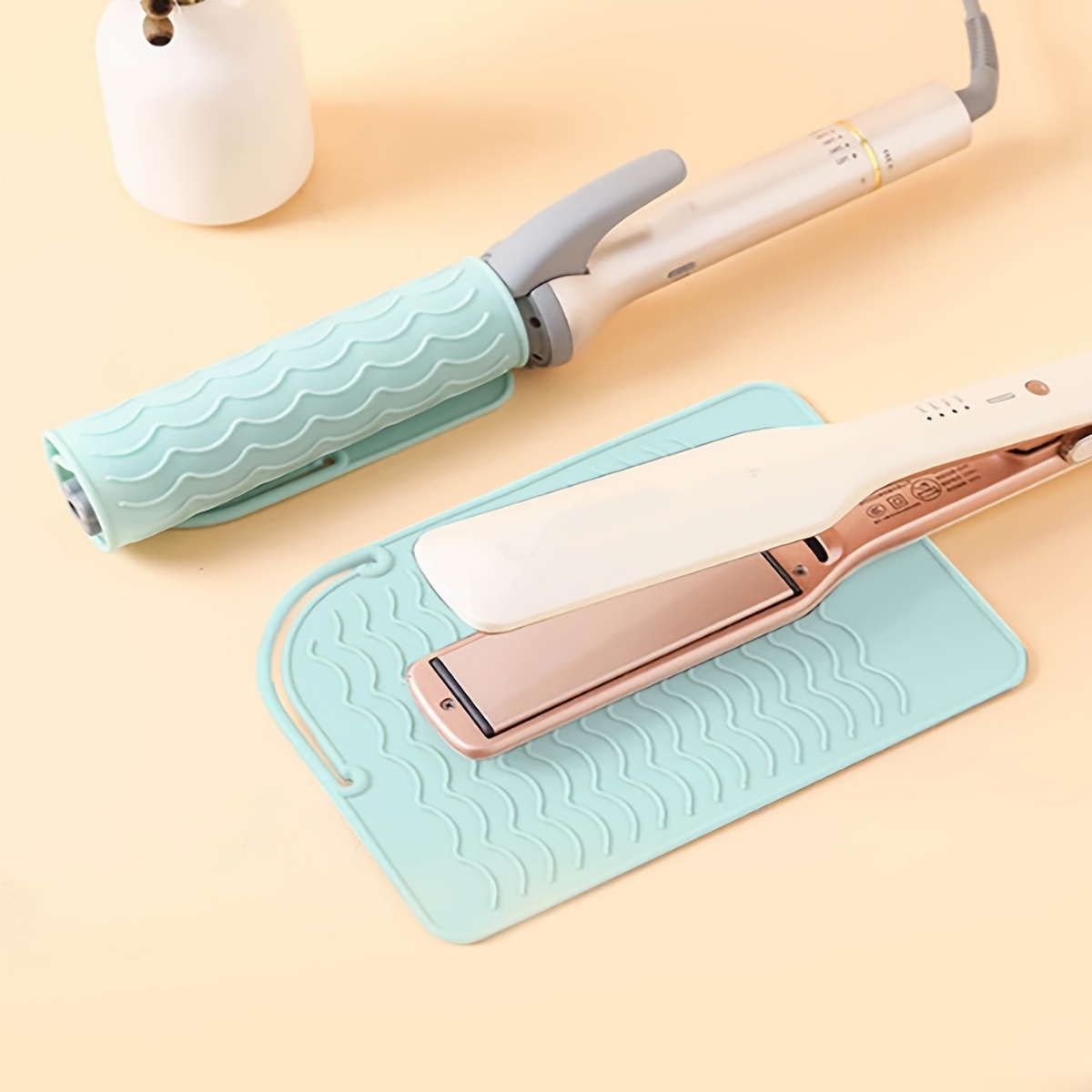 1pc Silicone Heat Resistant Ma - Hair Straightener のレビューと価格