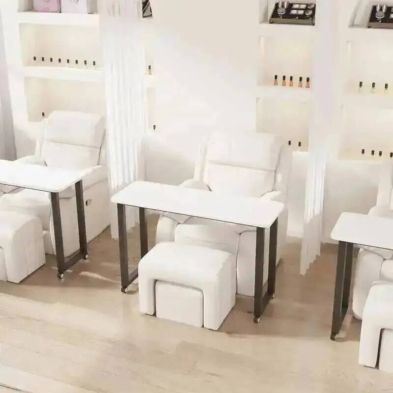 Perfume Nail Tables Trendy Bea - Makeup Beauty Lounge のレビューと価格