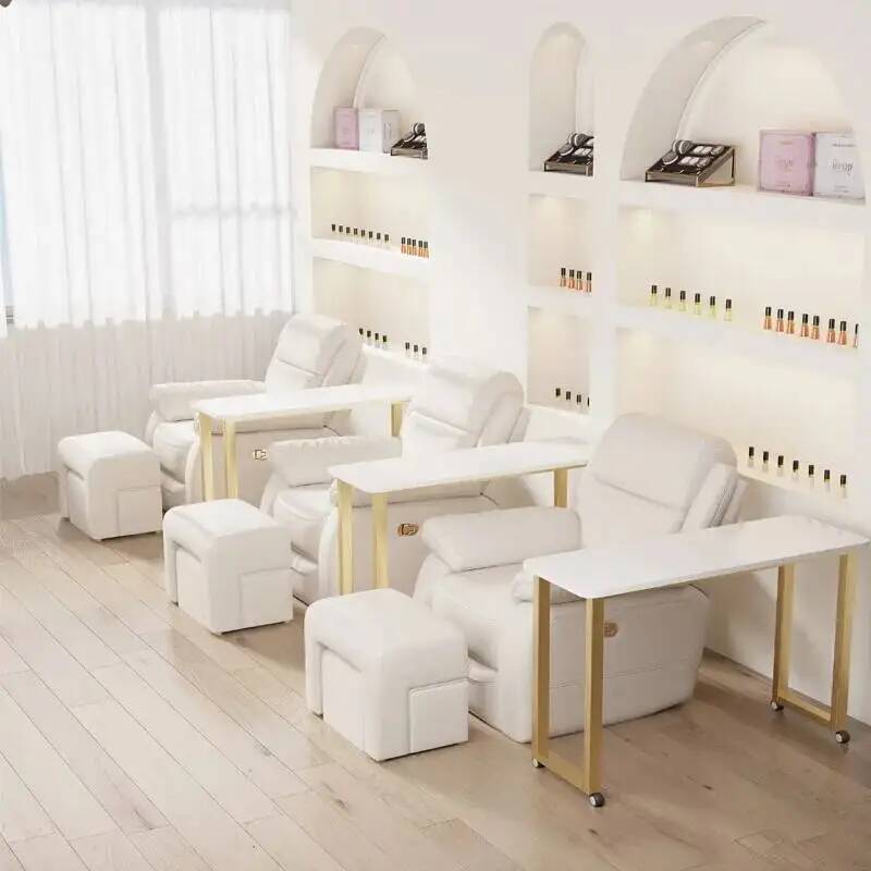 Trendy Designer Nail Tables Pe - Makeup Beauty Lounge のレビューと価格